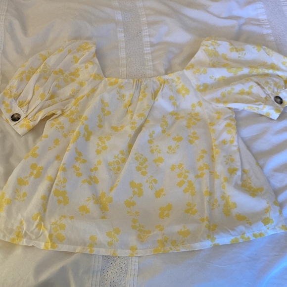 ANN TAYLOR White and Yellow Blouse - Picture 3 of 5